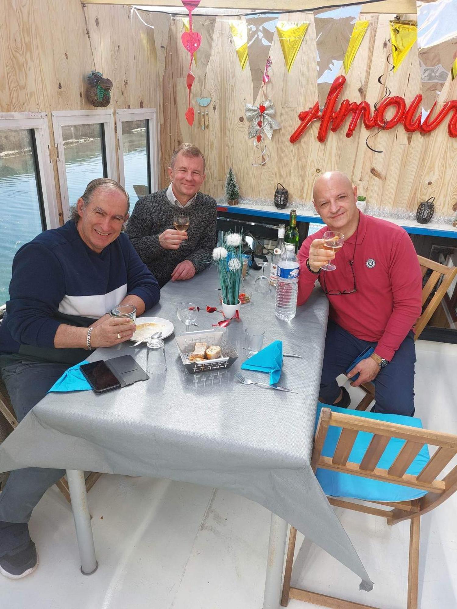 Ibaia Le Bonheur Bed and Breakfast Frontignan Buitenkant foto
